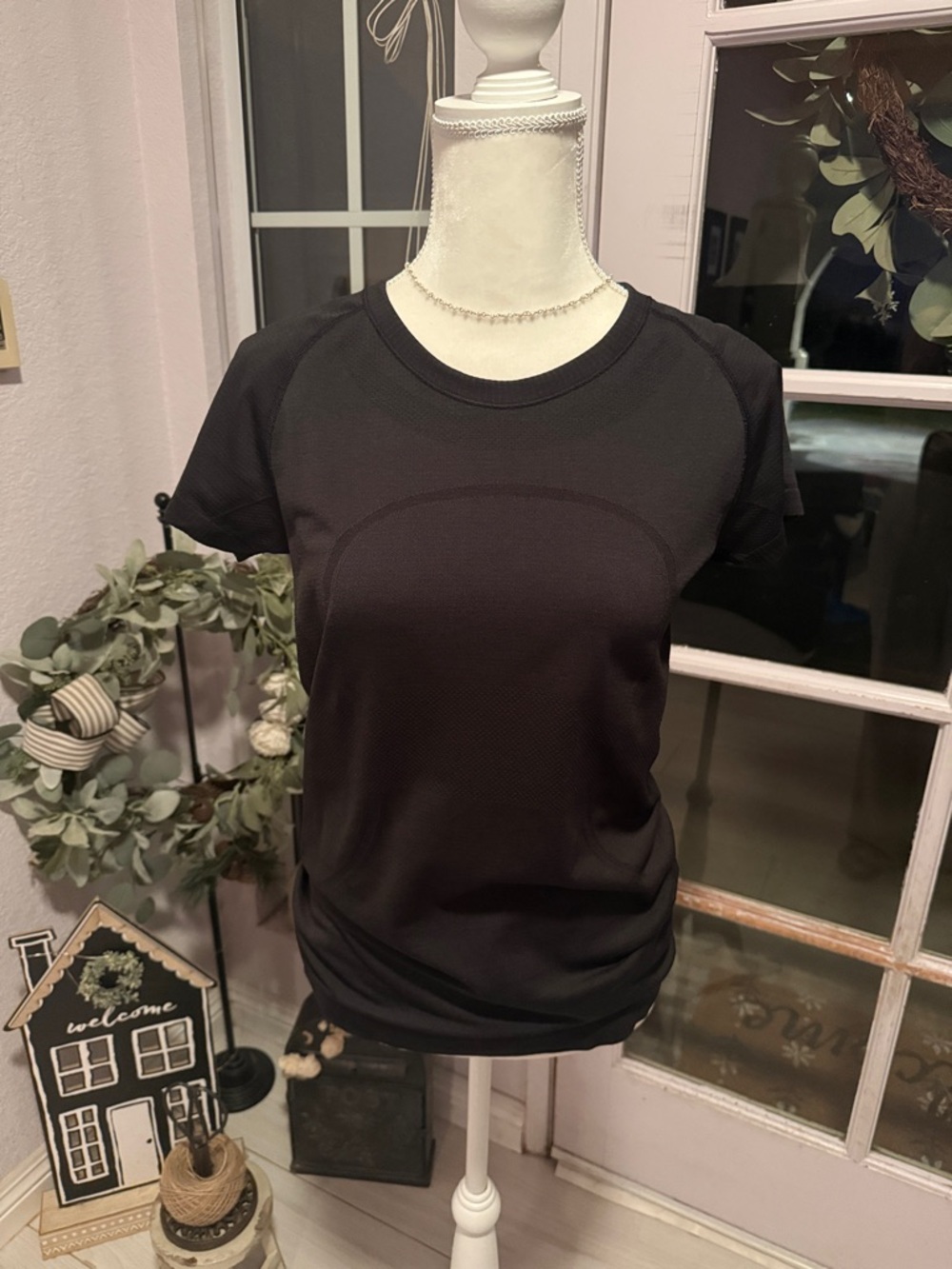 Lululemon Swiftly Tech Women’s Black Performance Short-Sleeve Top